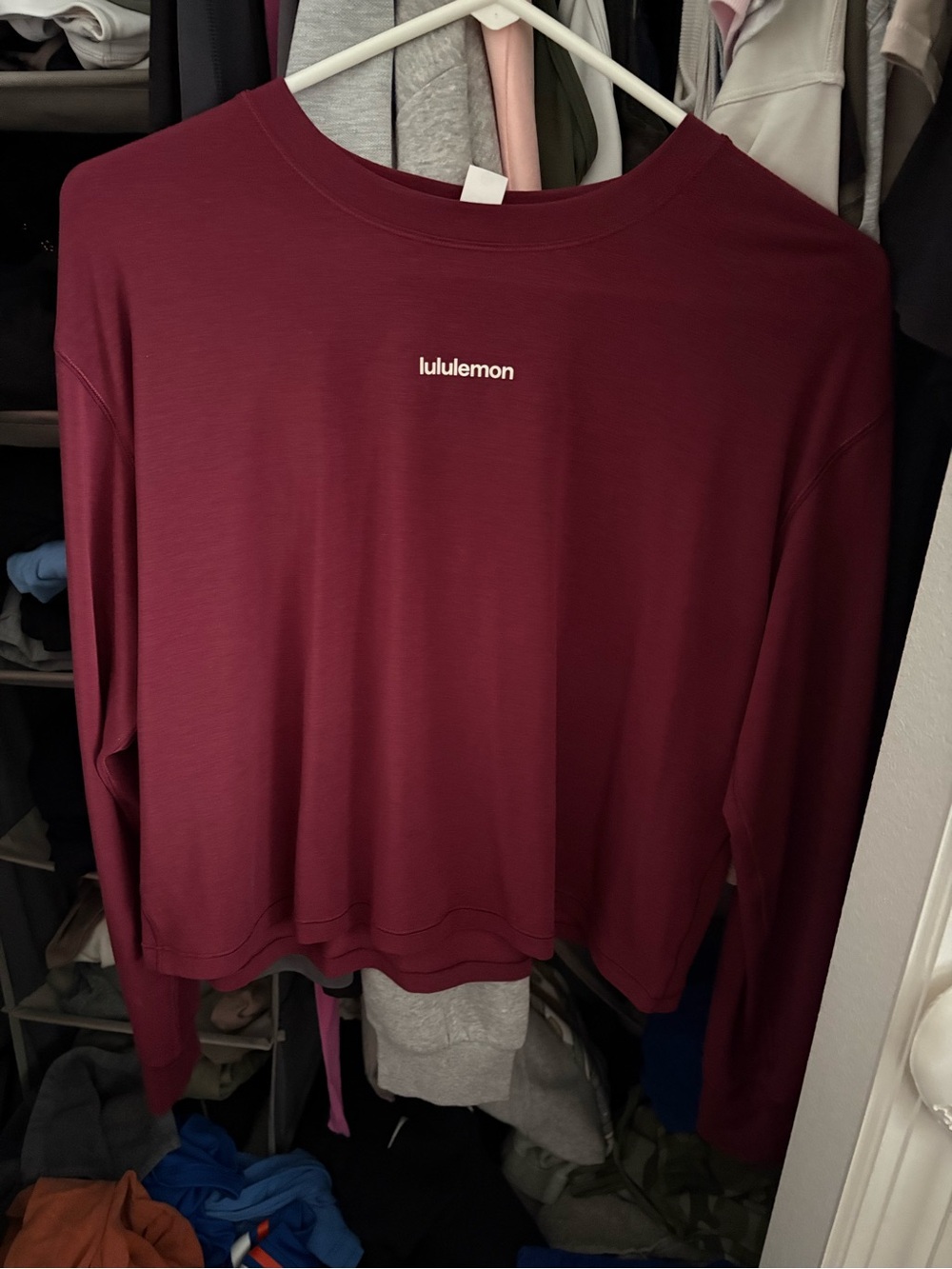 Lululemon Women’s Jersey Training long sleeve top